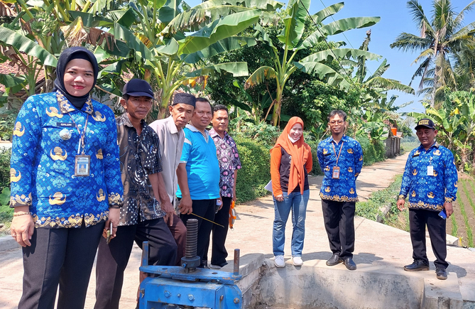 MONITORING PEMBANGUNAN DESA TANJUNGANOM