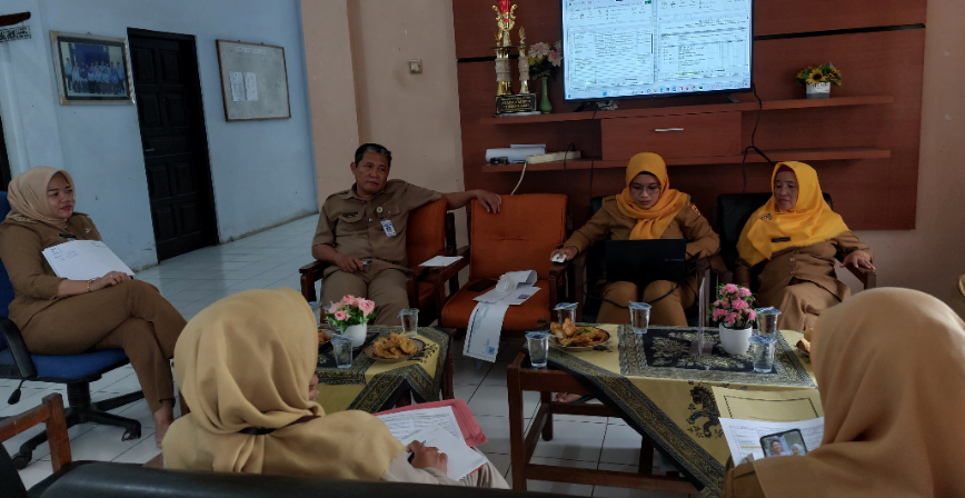 CAMAT BANYUURIP PIMPIN RAKOR PENYUSUNAN KAK-KKL 2026