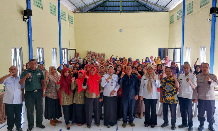 Camat Banyuurip, Hadiri Pendidikan Politik bagi kaum perempuan