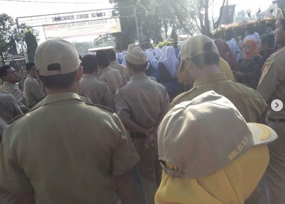 Peringatan Upacara Hardiknas di Alun-Alun Purworejo