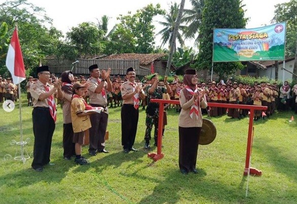 Camat membuka kegiatan Pesta Siaga Kwarran Banyuurip