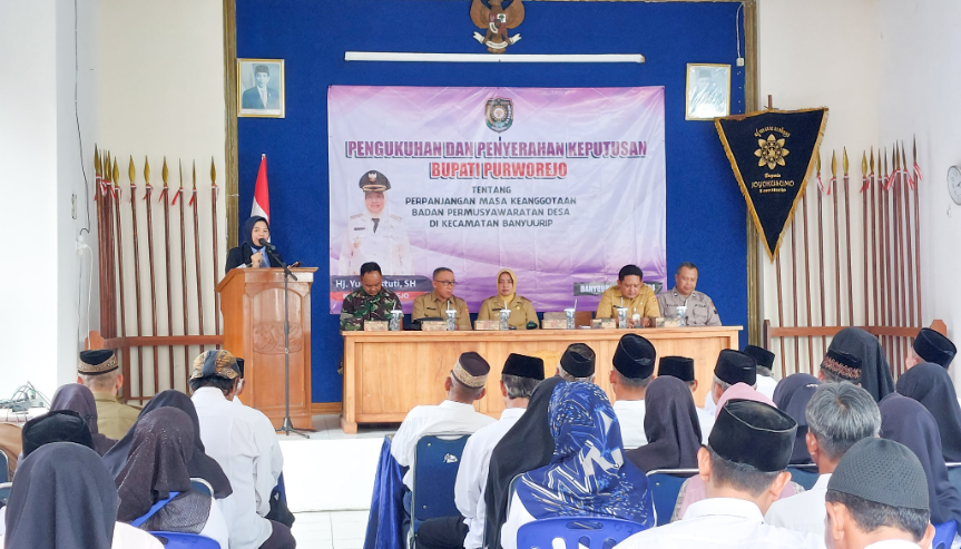 Camagt banyuurip kukuhkan BPD se kecamatan Banyuurip Senin 15 Juli 2024 dihadiri oleh Bupati Purworejo